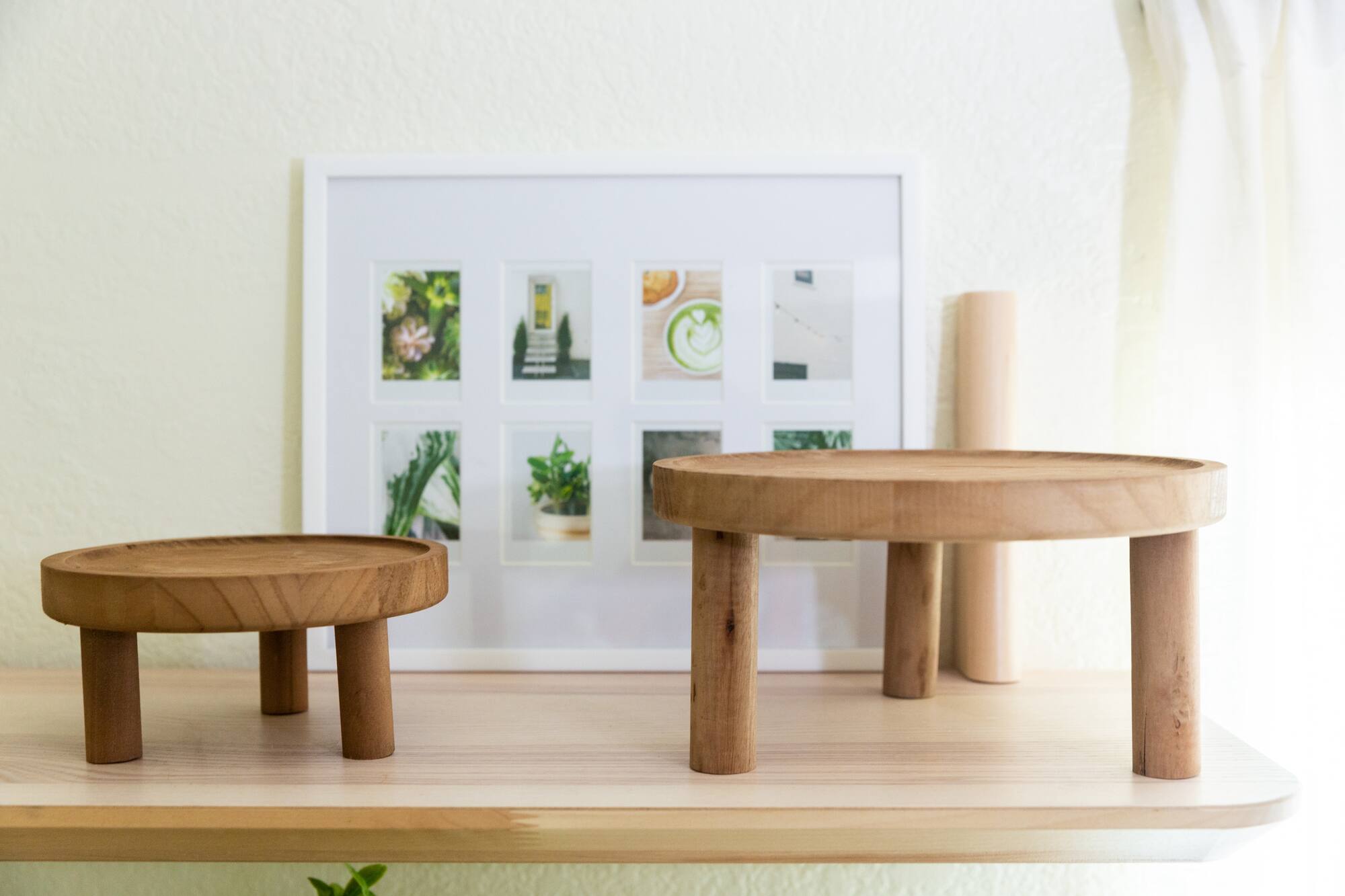 Flora Bunda 10" & 7" Footed Wood Plant Stand Set